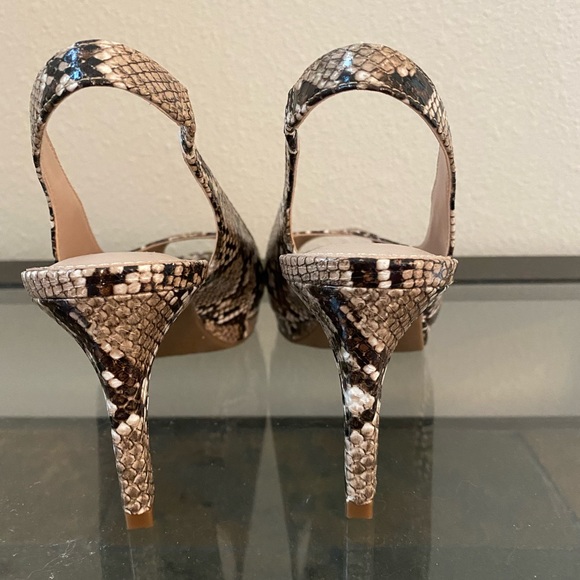 EUC Kelly & Katie “KK-Nerani” faux snakeskin platform peep toe pump, size 6-1/2 - Picture 5 of 12